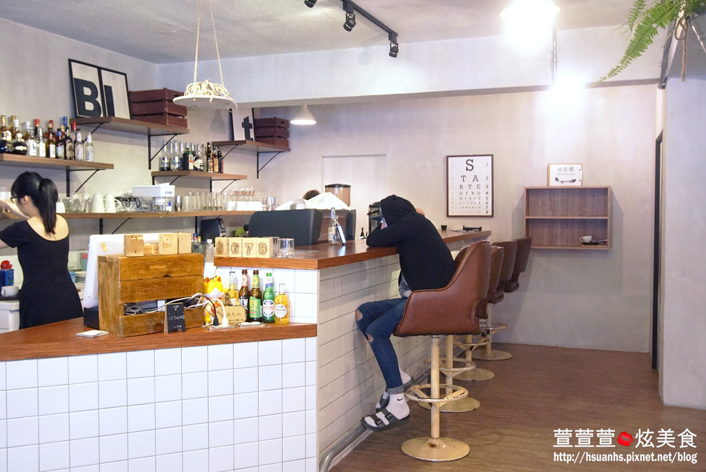 高雄- 44 bit cafe (12).JPG